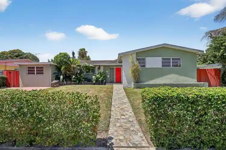 4 BR in North Miami Beach