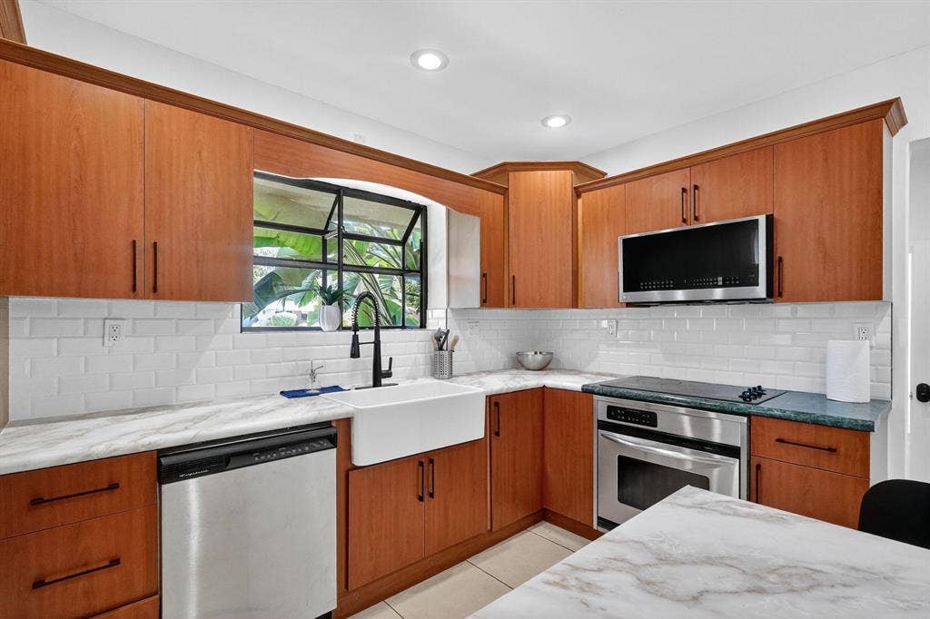 4 BR in North Miami Beach