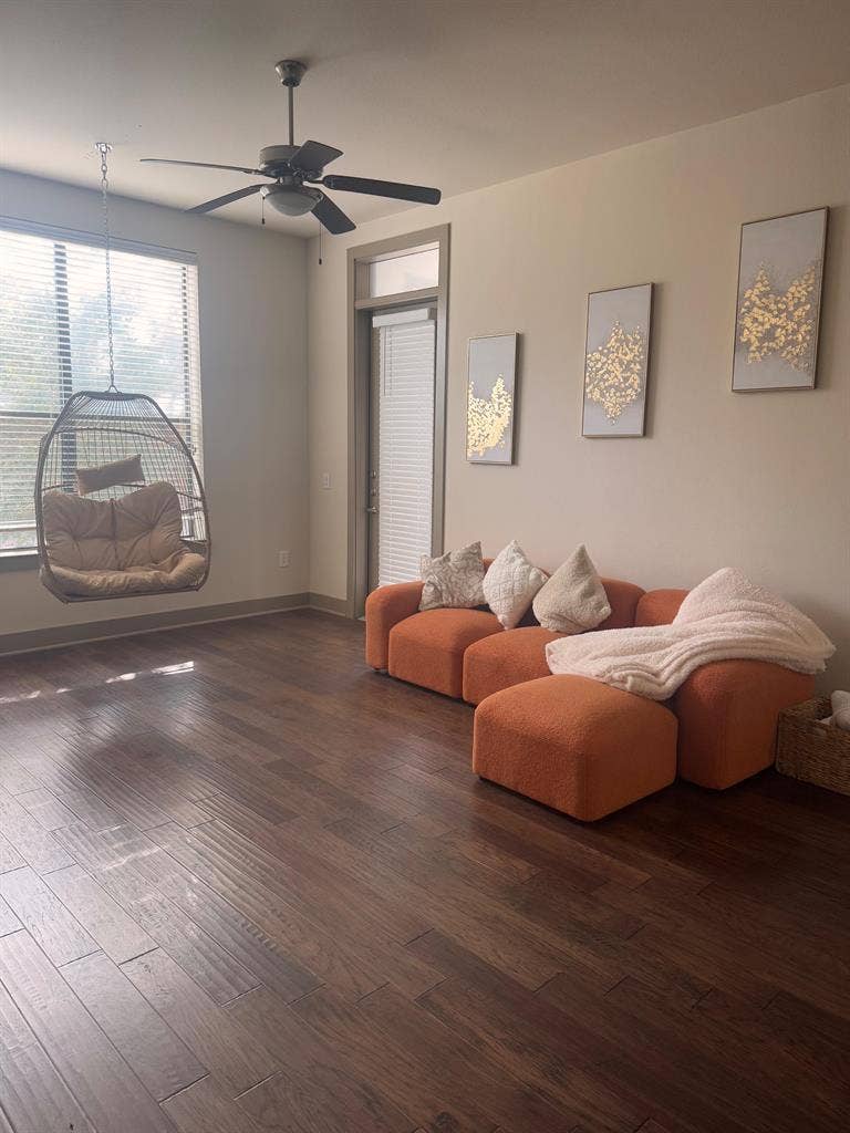 2 BR in Houston