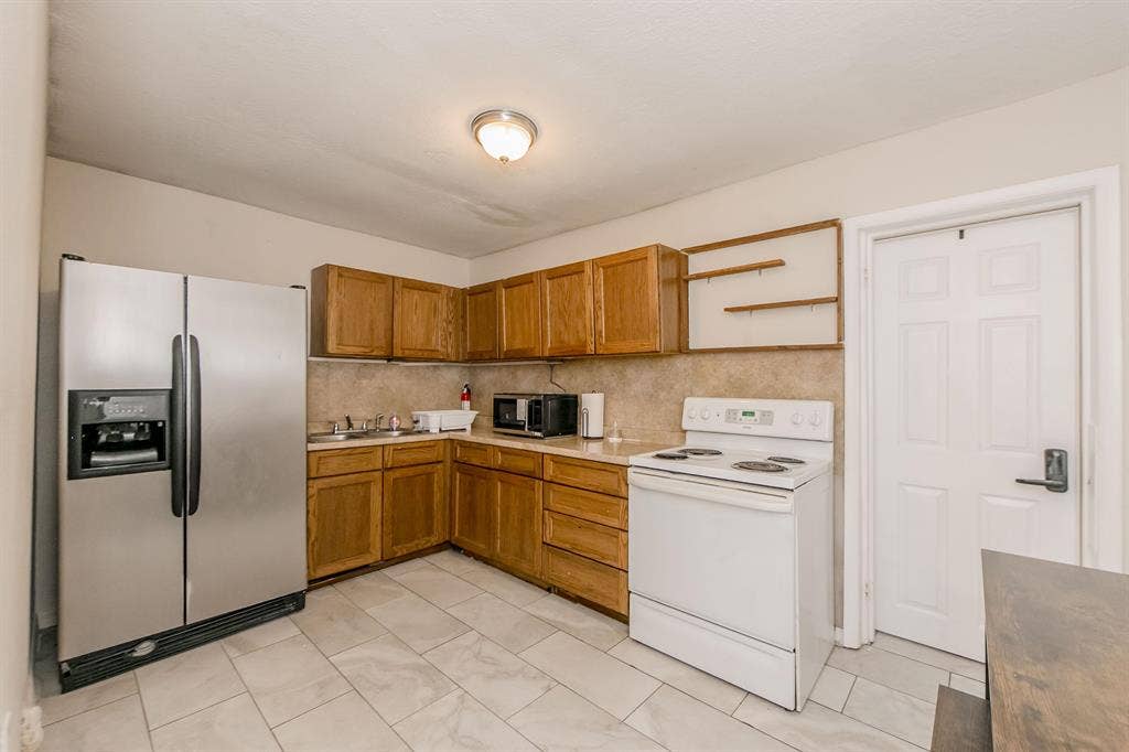 2 BR in Maitland