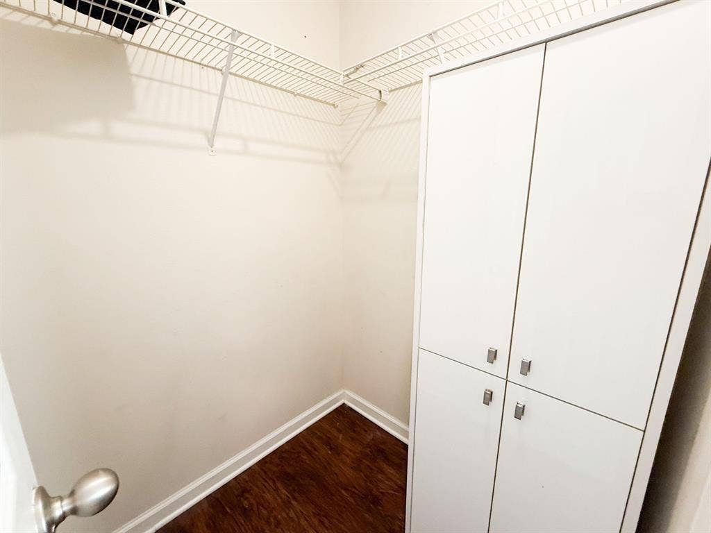 6 BR in Jacksonville