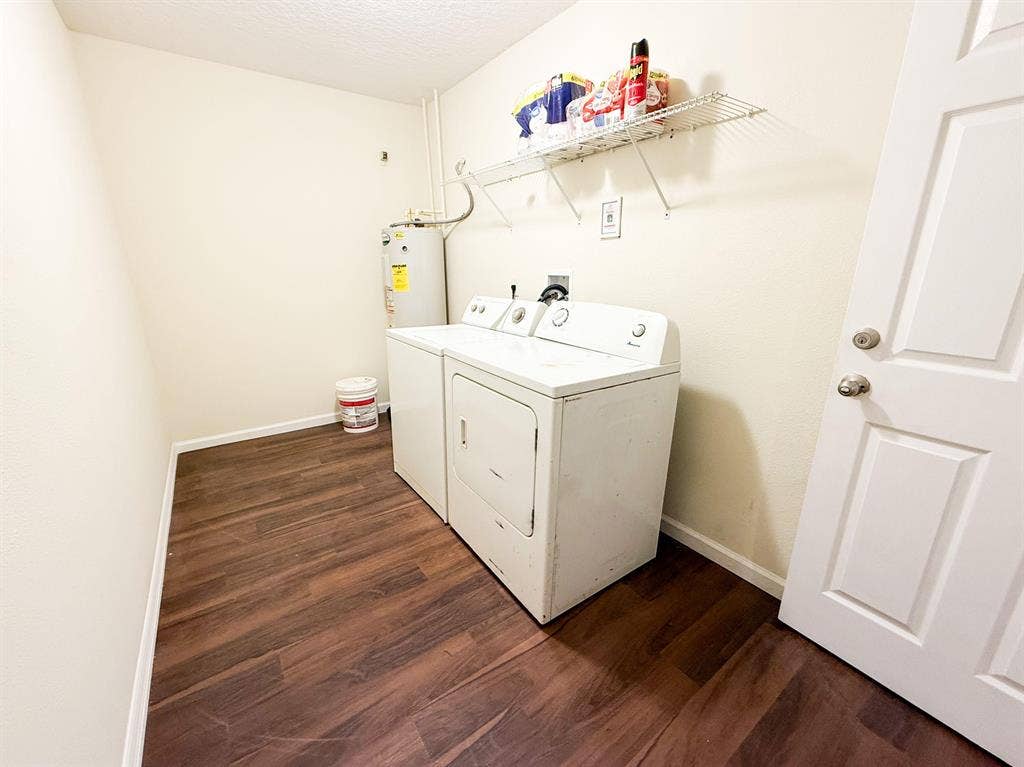 6 BR in Jacksonville
