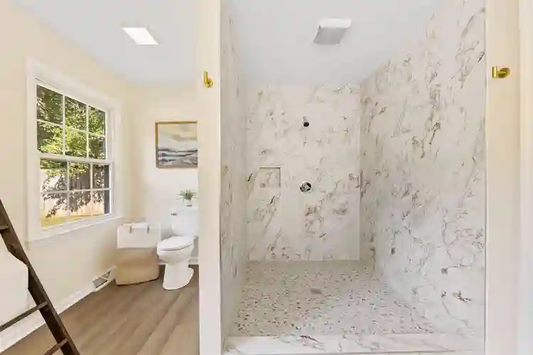 10 BR in Monroe