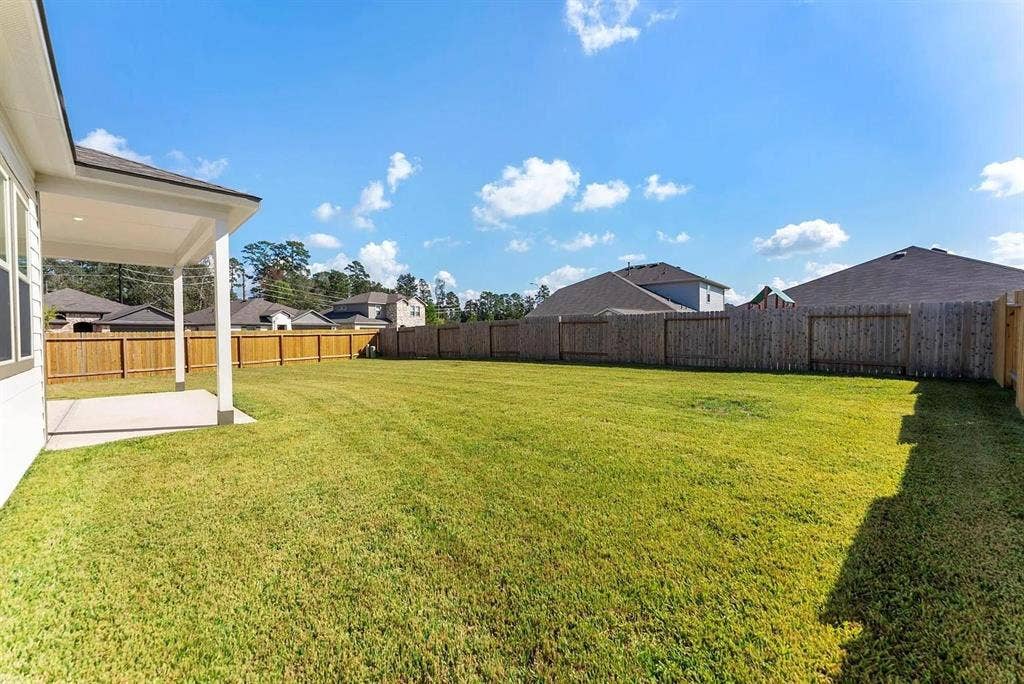 4 BR in Magnolia