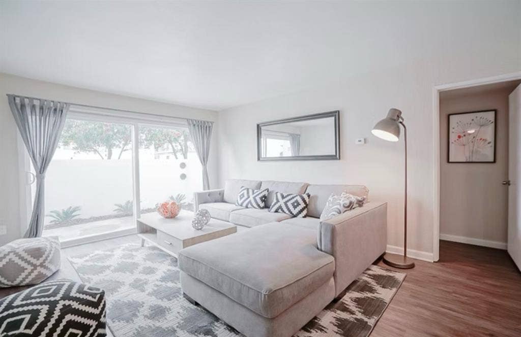 Shared Room Available Near UCR