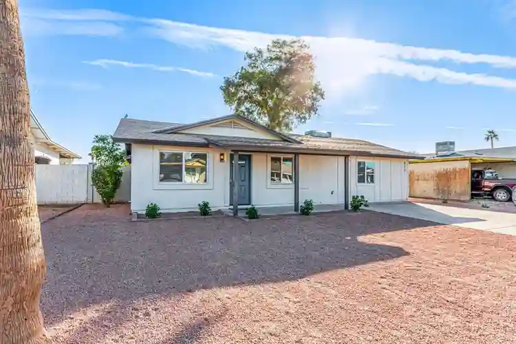 6 BR in Chandler