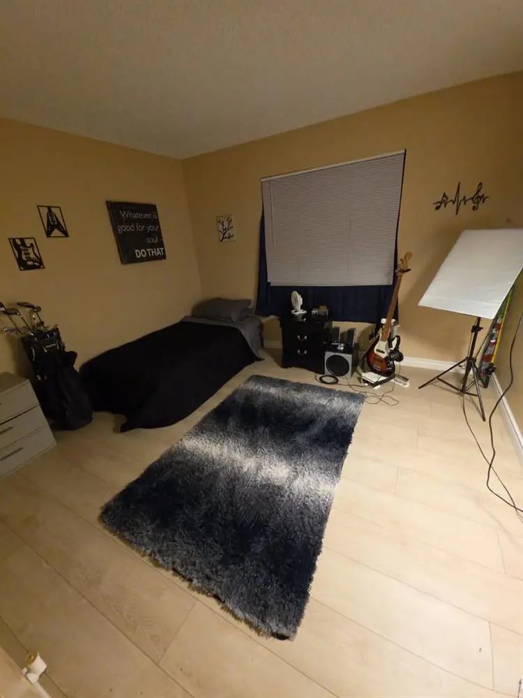 Chill Desert Shores Room