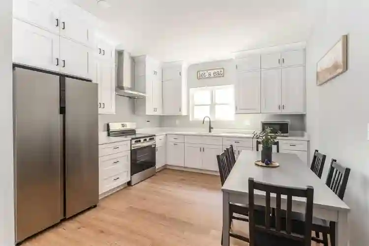 6 BR in Atlanta