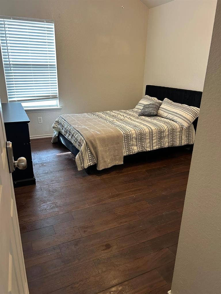 4 BR in Princeton