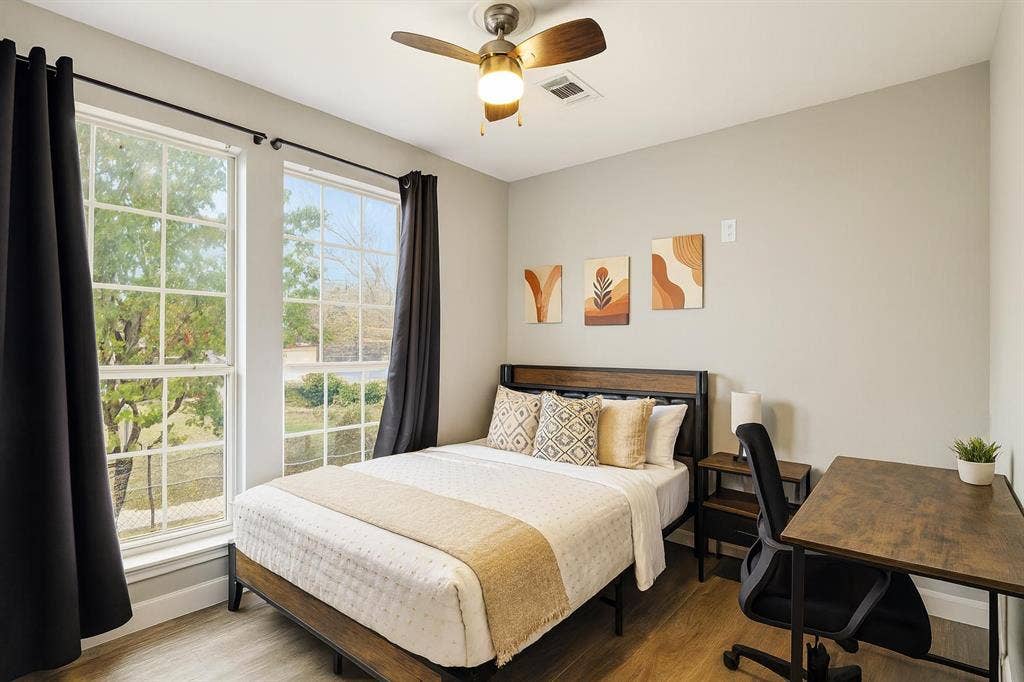 10 BR in Dallas