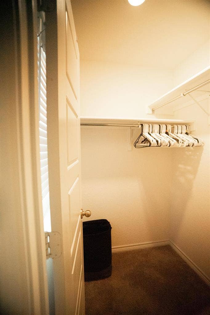 4 BR in Converse