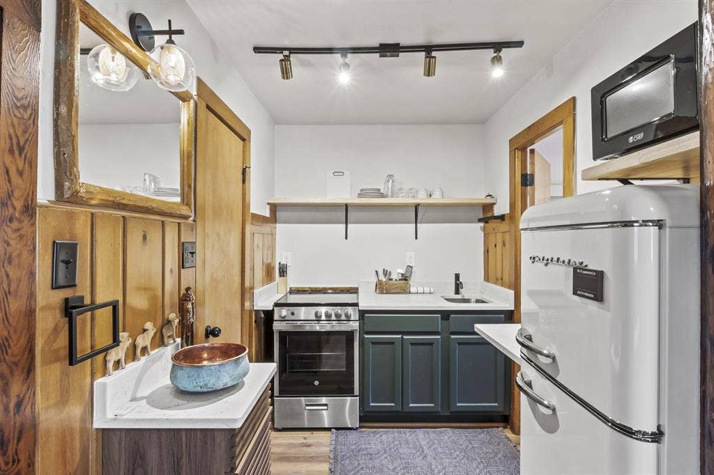 1 BR in Colorado Springs