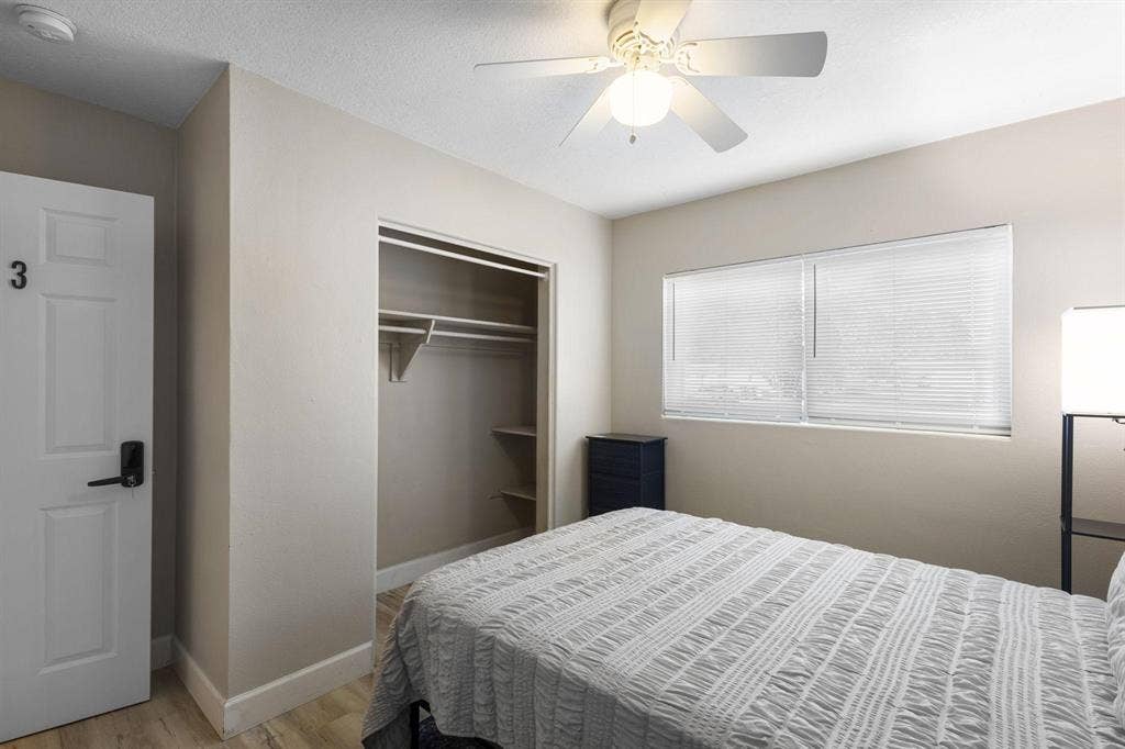 5 BR in Orlando