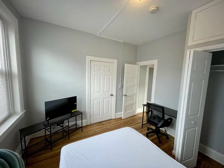 2 BR in Baltimore