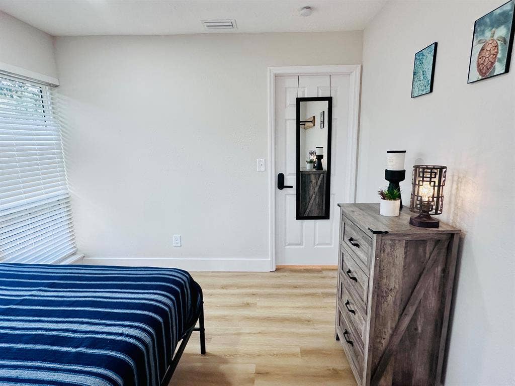 7 BR in Jacksonville