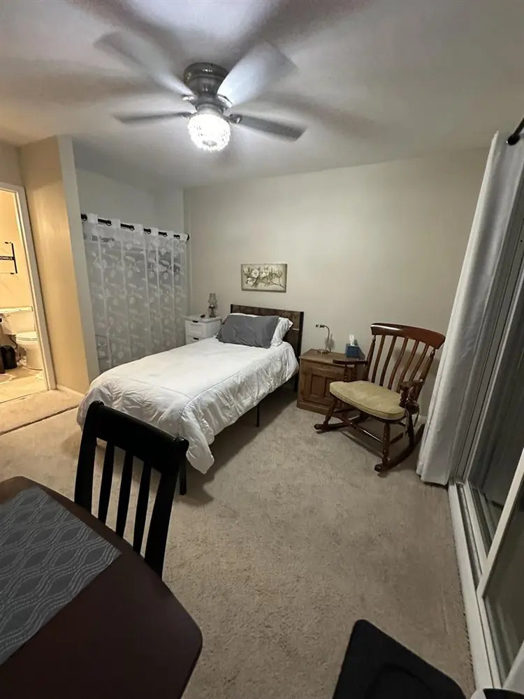 Private room efficiency plus.