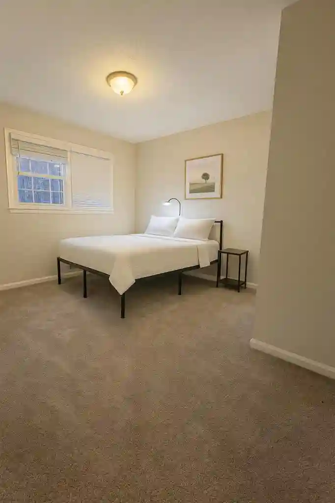 10 BR in Lithia Springs