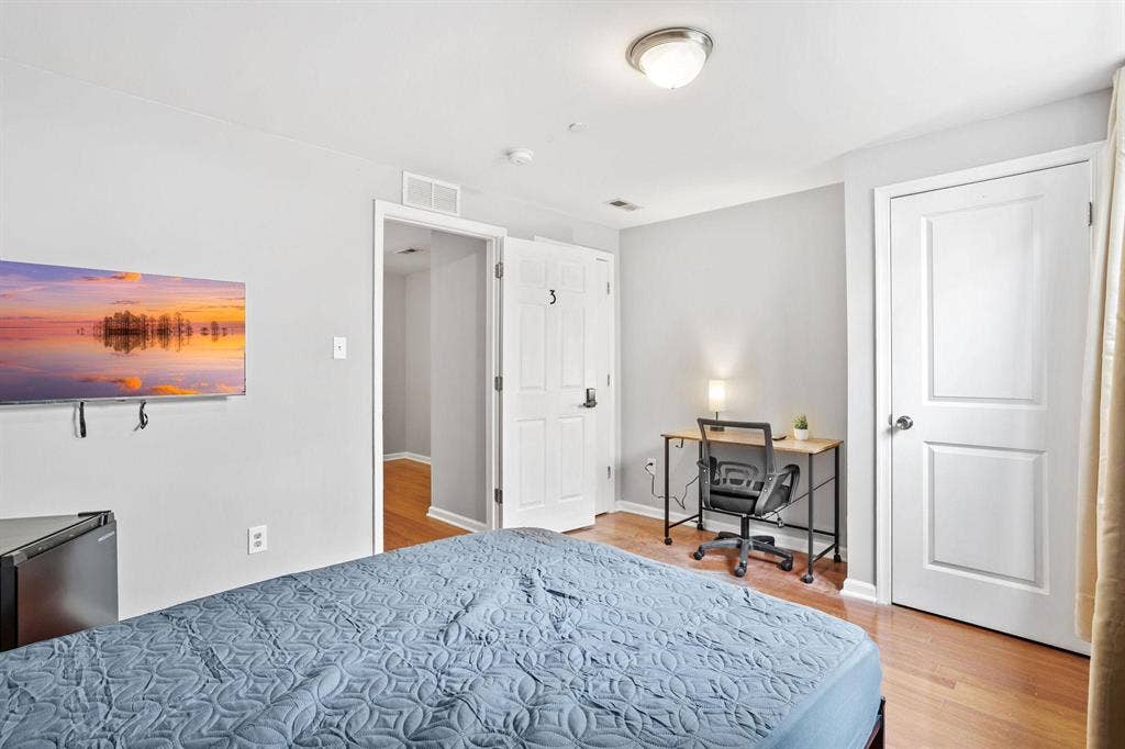 4 BR in Philadelphia
