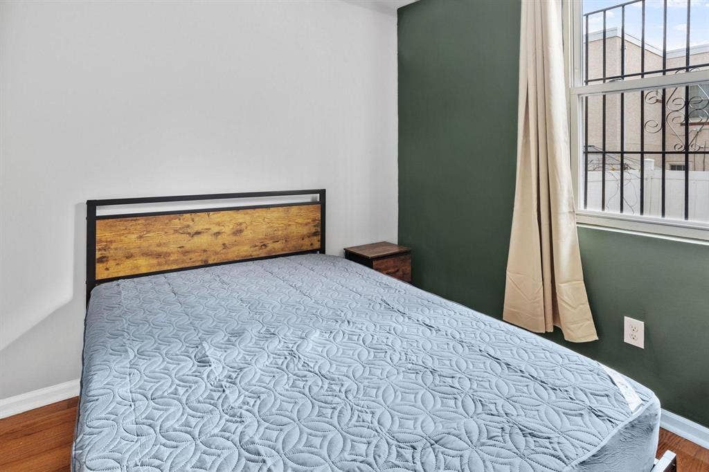 4 BR in Philadelphia