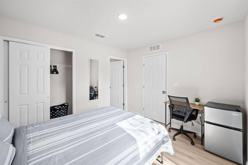 7 BR in Jacksonville