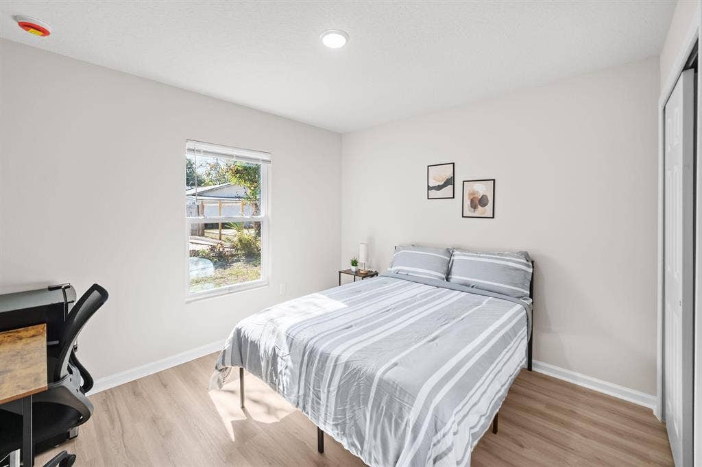 7 BR in Jacksonville