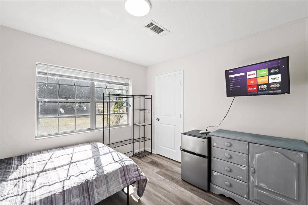 8 BR in Jacksonville