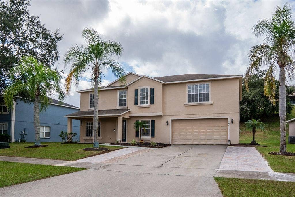 8 BR in Clermont