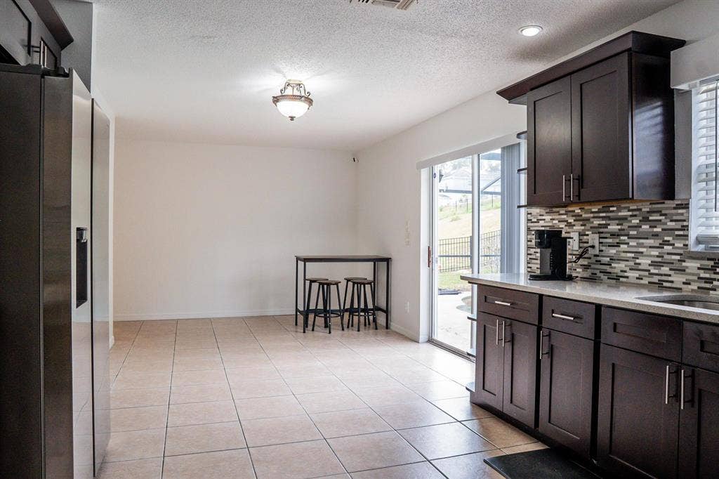 8 BR in Clermont
