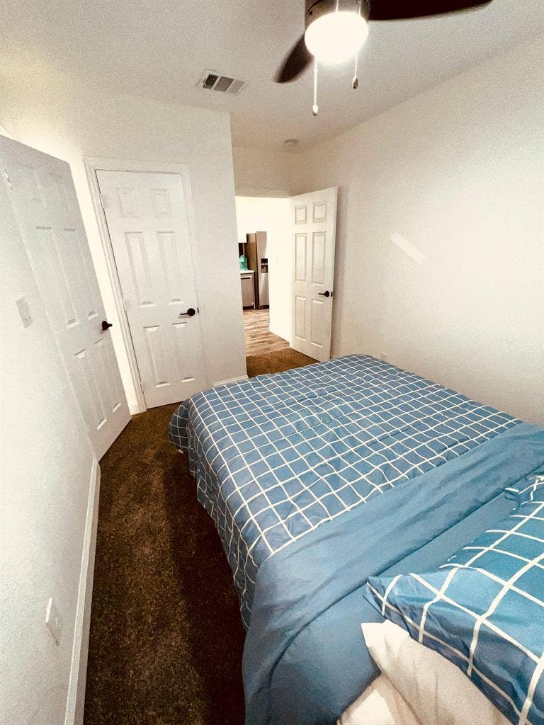 4 BR in Dallas