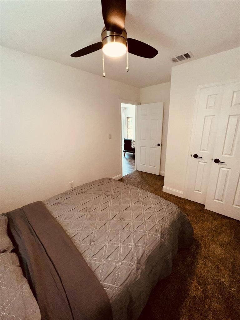 4 BR in Dallas
