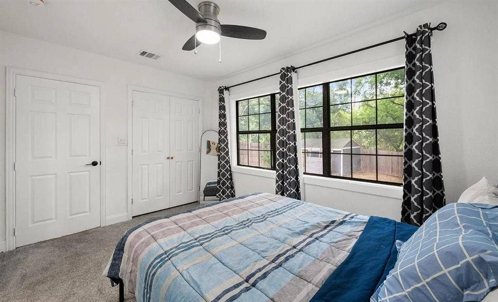 4 BR in Dallas