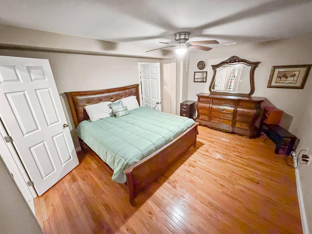 5 BR in Charlotte