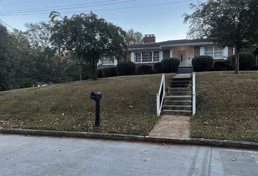 3 BR in Atlanta