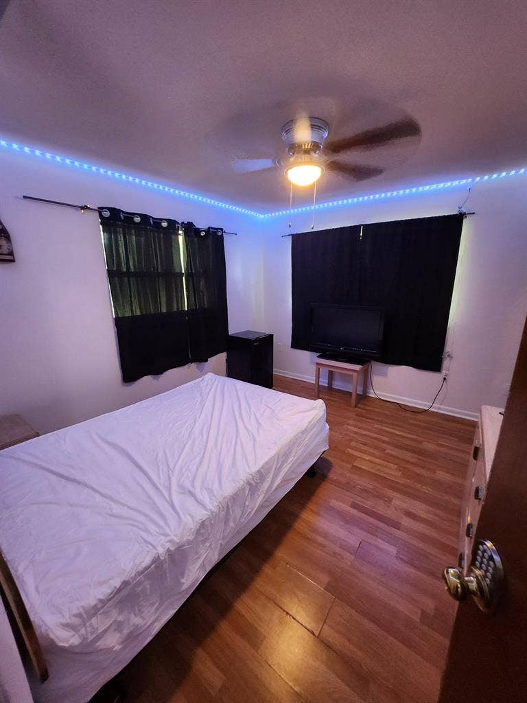 2 BR in Orlando