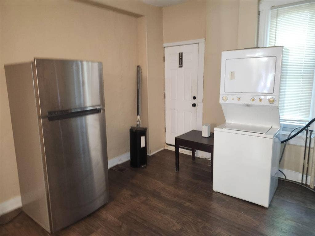 2 BR in Baltimore