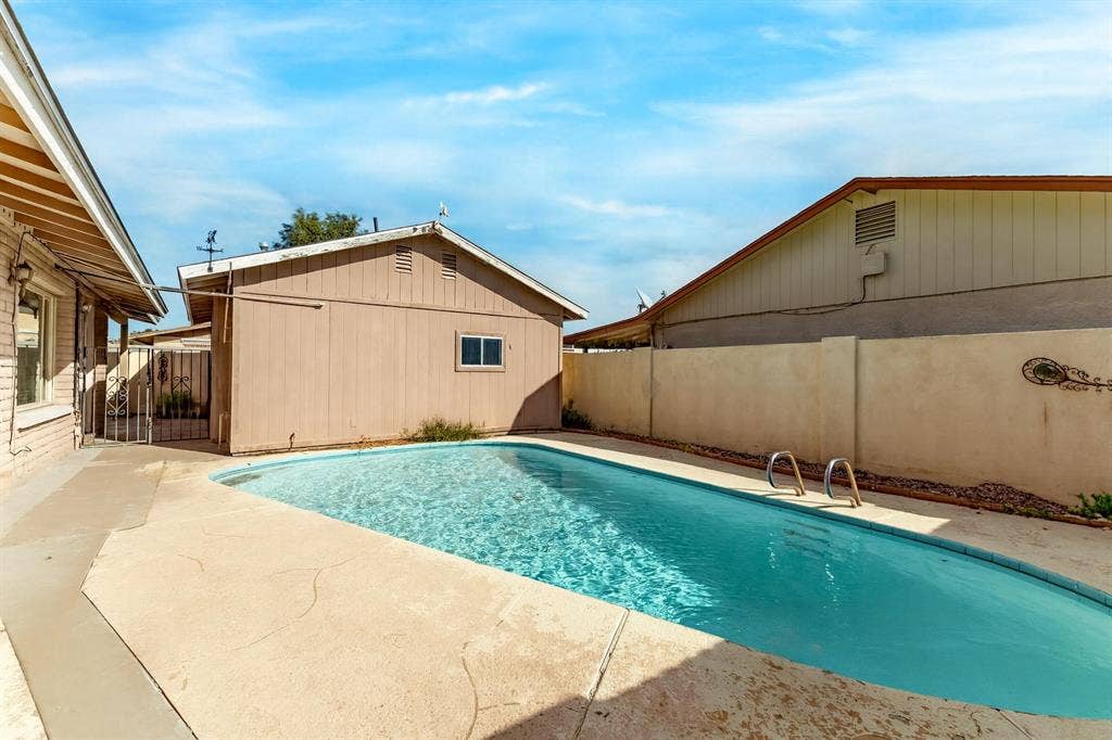 5 BR in Phoenix