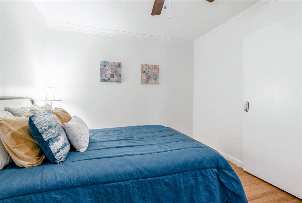 5 BR in Stone Mountain