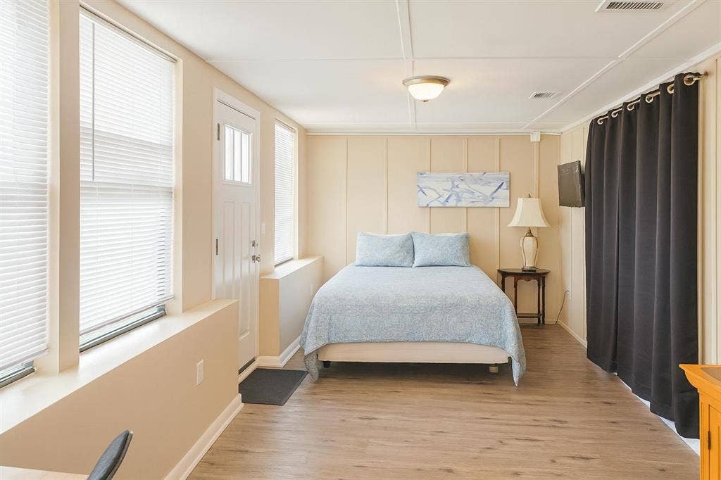 7 BR in Jacksonville