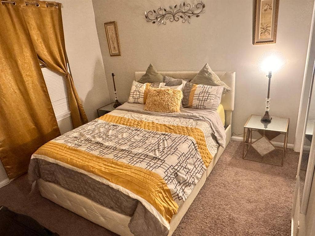 Furnished Room w/ Private Bath