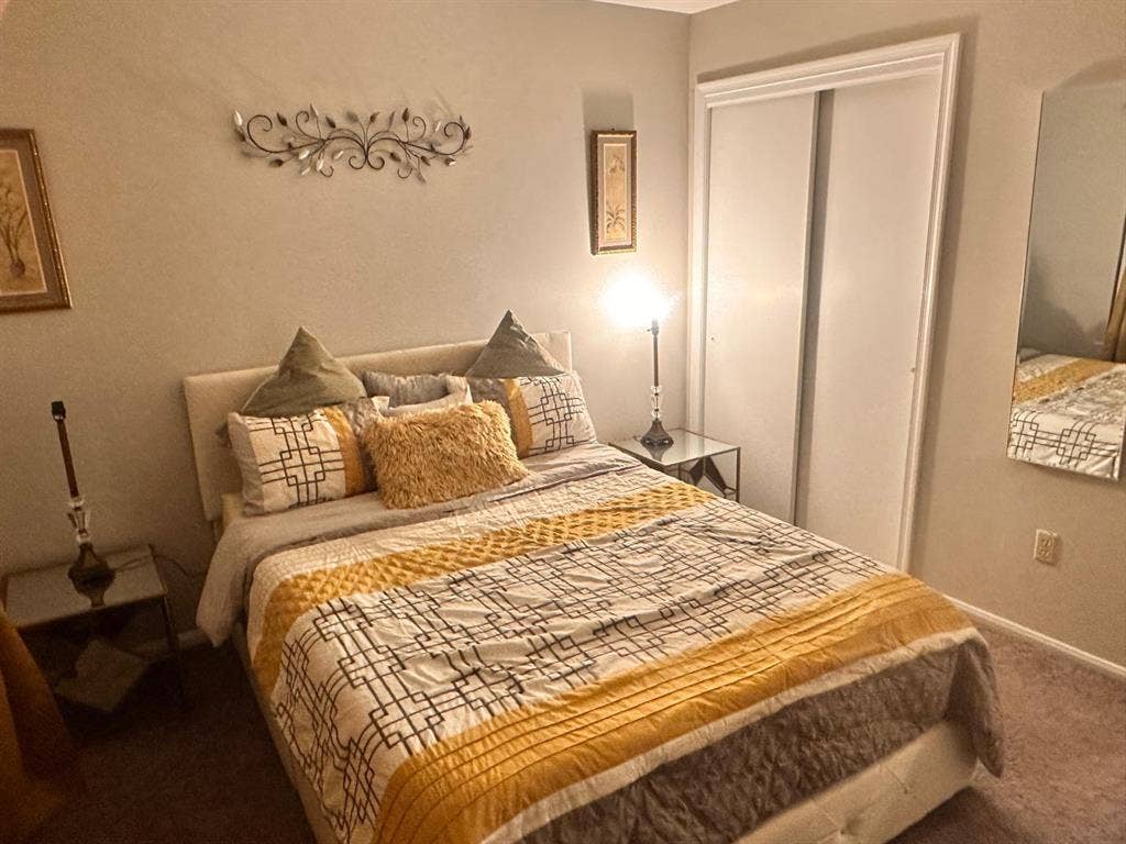 Furnished Room w/ Private Bath