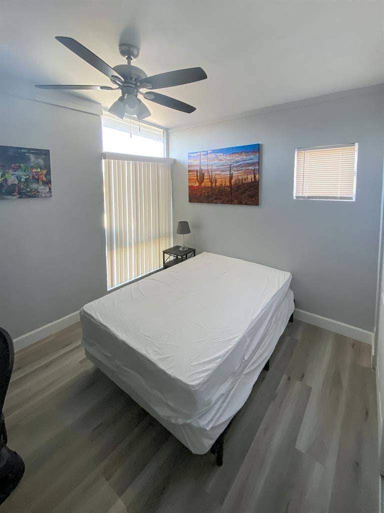 7 BR in Las Vegas