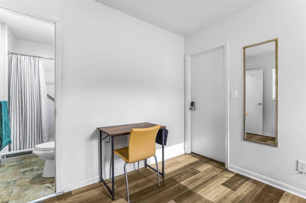 9 BR in Jacksonville