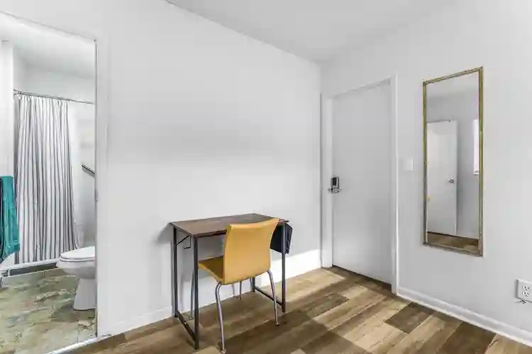 9 BR in Jacksonville