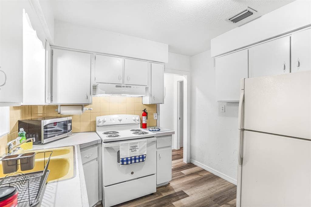 9 BR in Jacksonville