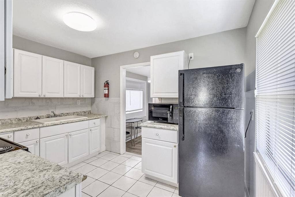 9 BR in St. Petersburg