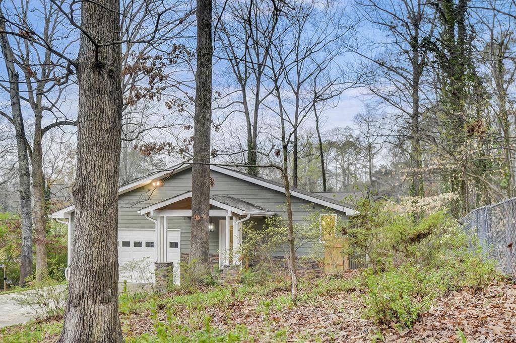 4 BR in Austell