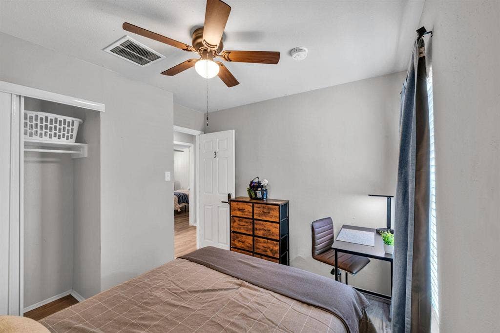6 BR in San Antonio