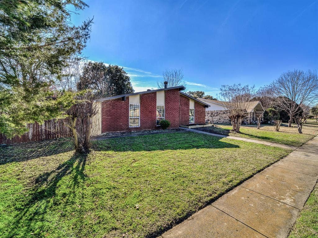7 BR in Dallas