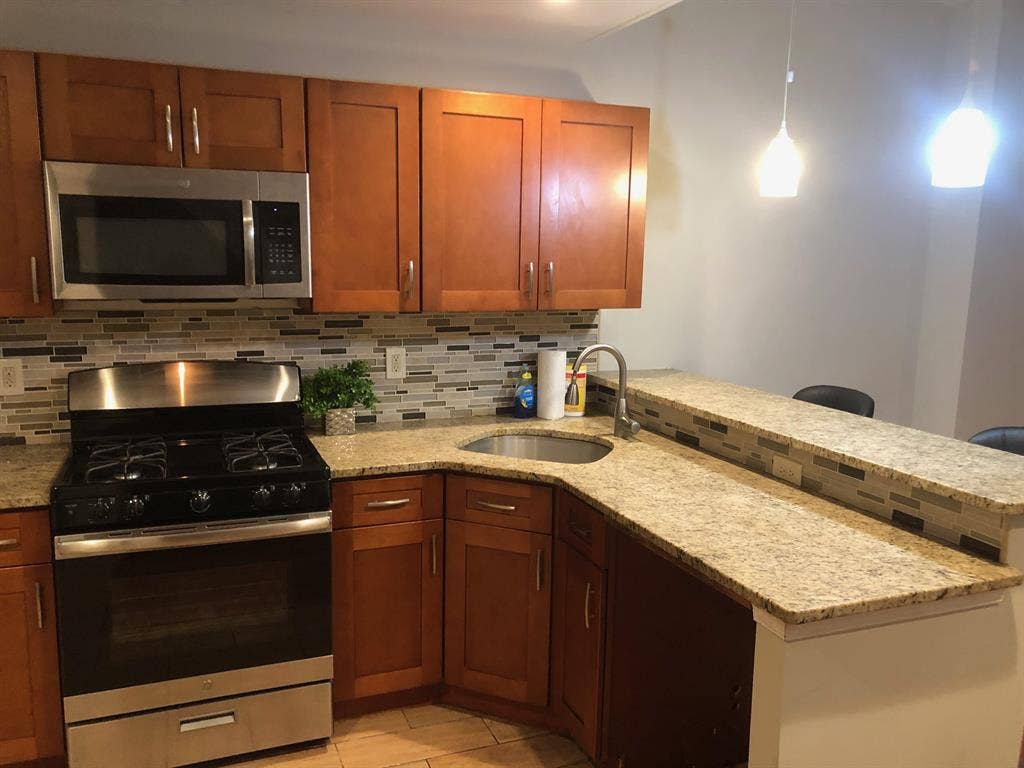 1 BR in Philadelphia