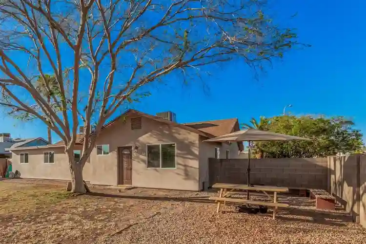 9 BR in Chandler
